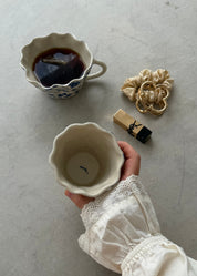 Vintage Floral Frilled Tumbler