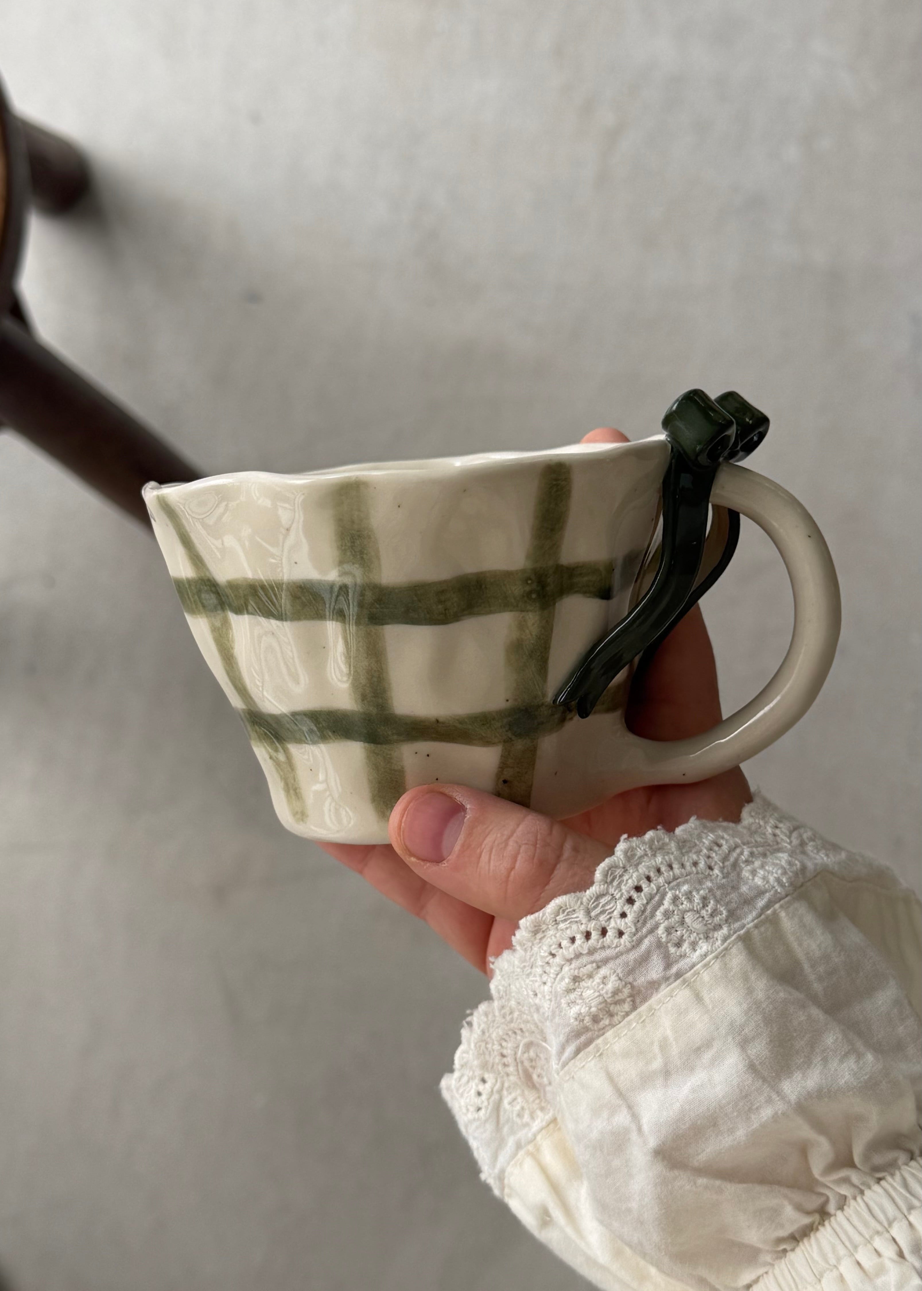 London Bow & Cab Mug