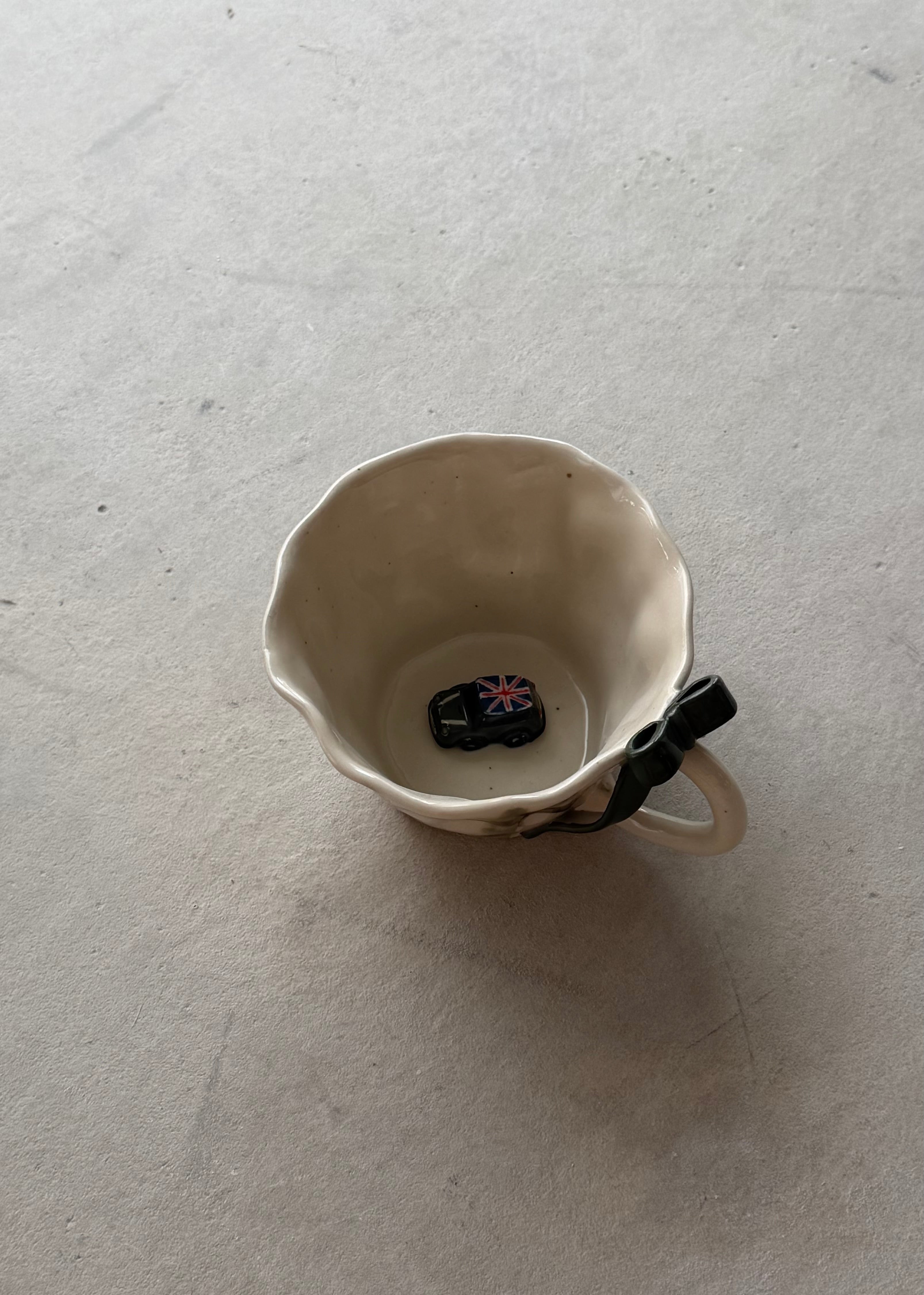 London Bow & Cab Mug