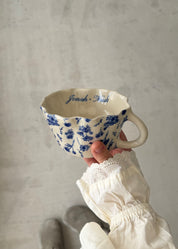 Custom Vintage Floral Frilled Mug