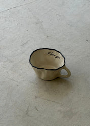 Heirloom Custom Frilled Mug