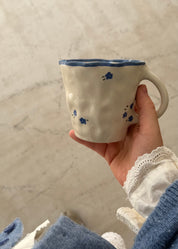 Denim Frilled Latte