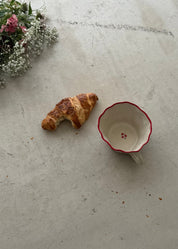 Red Frilled Large Mug