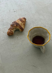 Yellow Frilled Everyday Mug